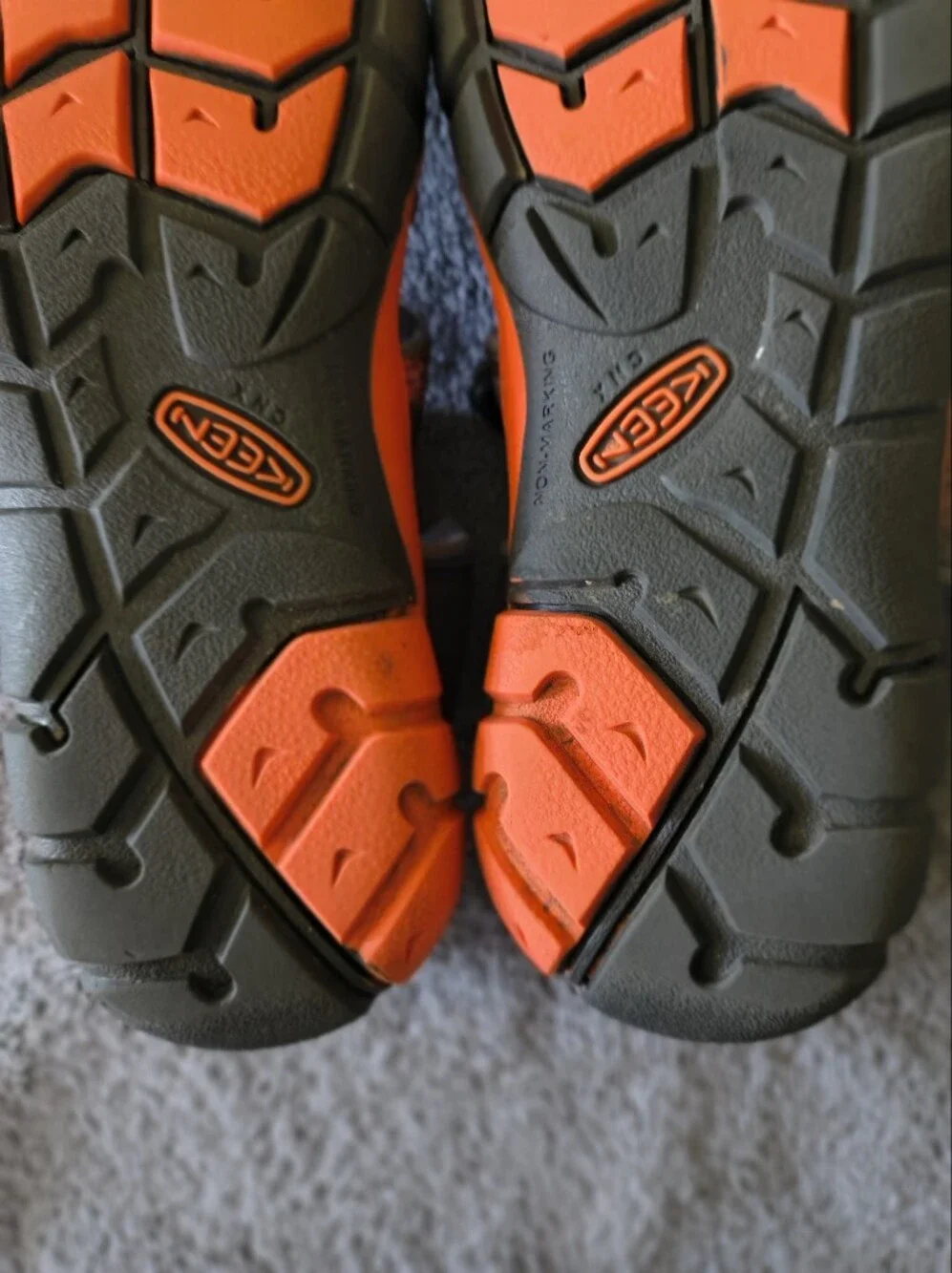 Keen Kids Sea Camp II Water CNX Hiking Sandals Orange Blue Size 2 Beach Play